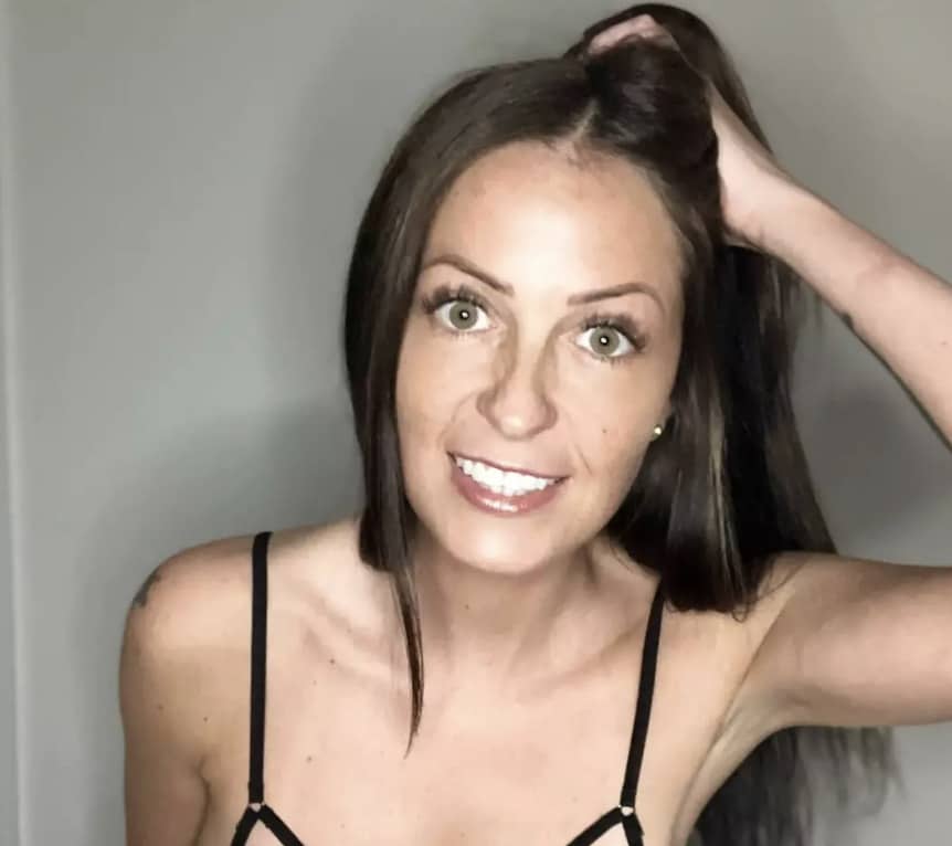 Professora que foi demitida por ser criadora no OnlyFans tem resposta surpreendente ao ser questionada sobre alunos encontrarem sua conta A professora de Glasgow disse que tem recebido apoio desde que foi demitida (Kirsty Buchan).