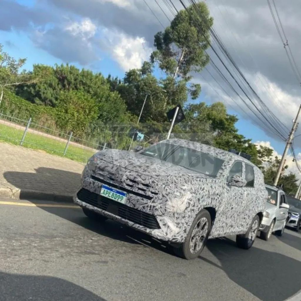 Flagra Renault Boreal