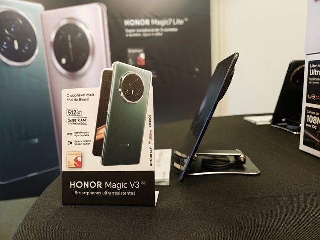 Honor Magic V3