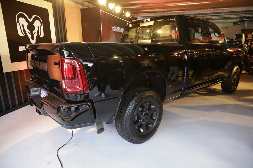 Traseia Ram 3500
