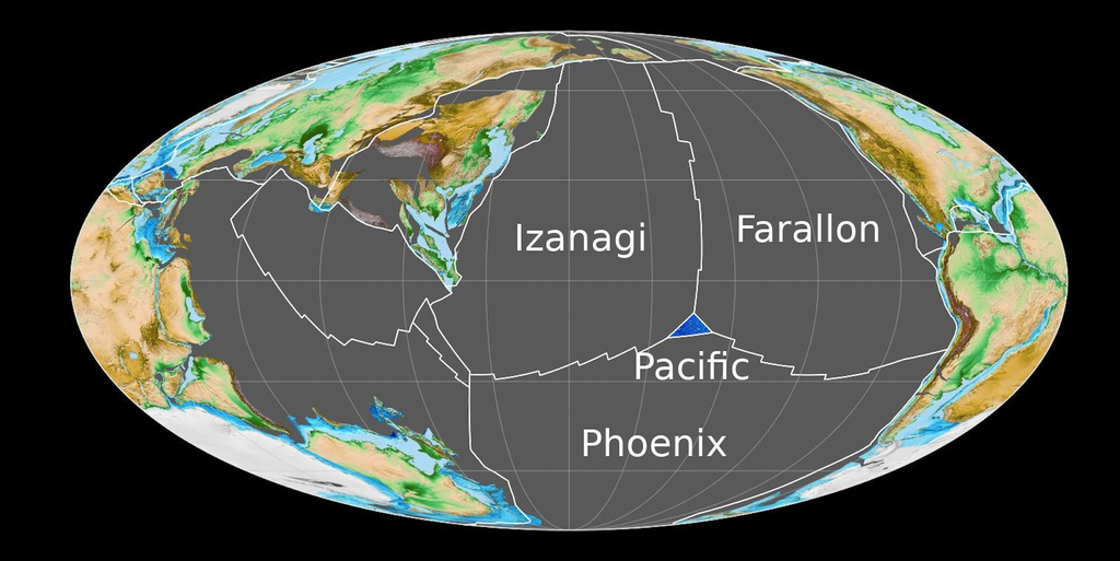 O Oceano Pacífico se formou a partir da Pantalassa — sua placa oceânica surgiu onde três antigas placas faziam fronteira (Imagem: Fama Clamosa/CC-BY-4.0)
