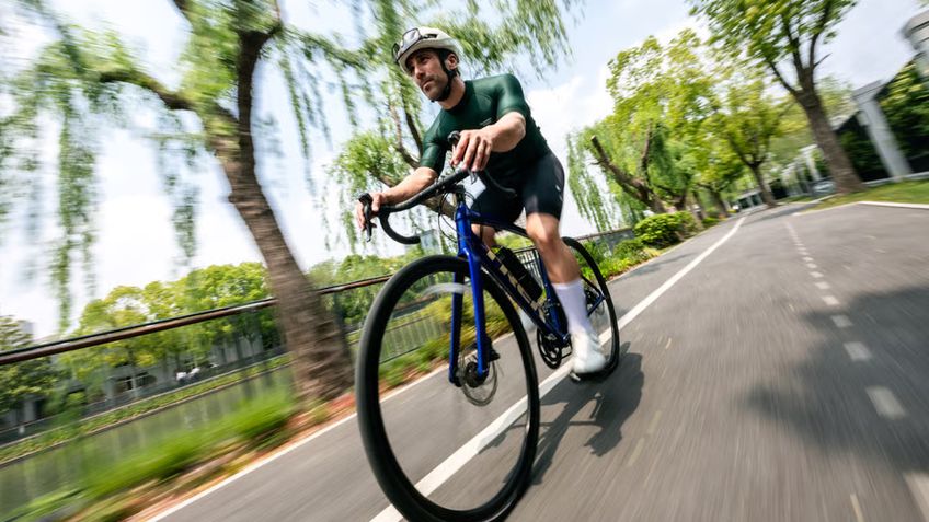 Motor que transforma bicicleta em e-bike