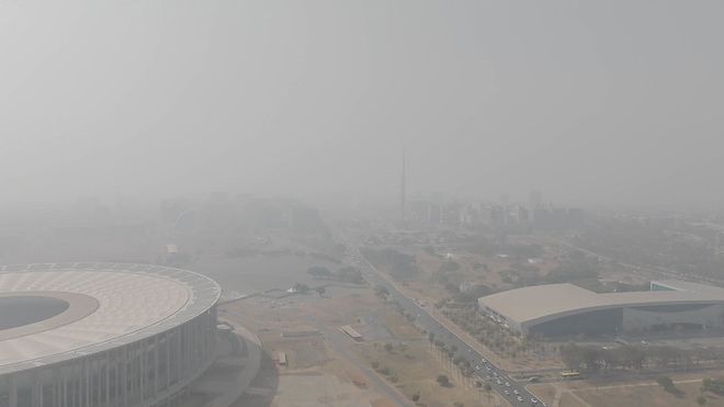 Névoa seca em Brasília