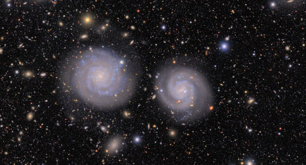 Galáxias NGC 4411 e NGC 4411b