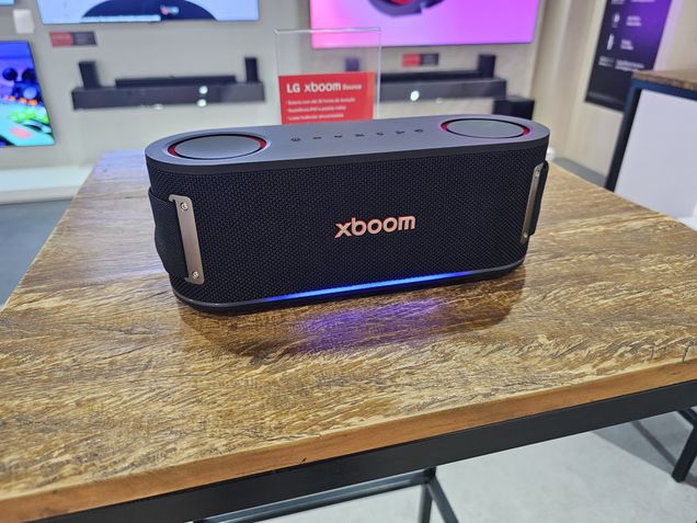 Linha de caixas de som LG xboom by will.i.am