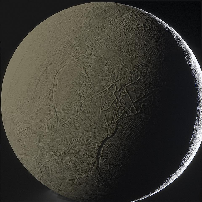 Encélado lua de Saturno