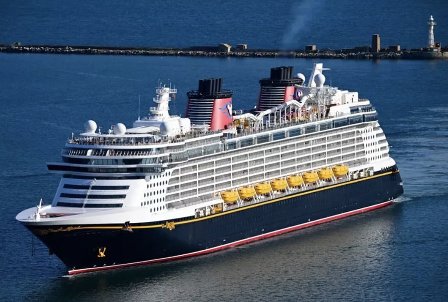O pai e a filha estavam a bordo do navio de cruzeiro Disney Dream