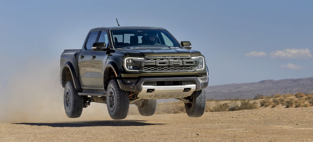 Ford Raptor vista de frente