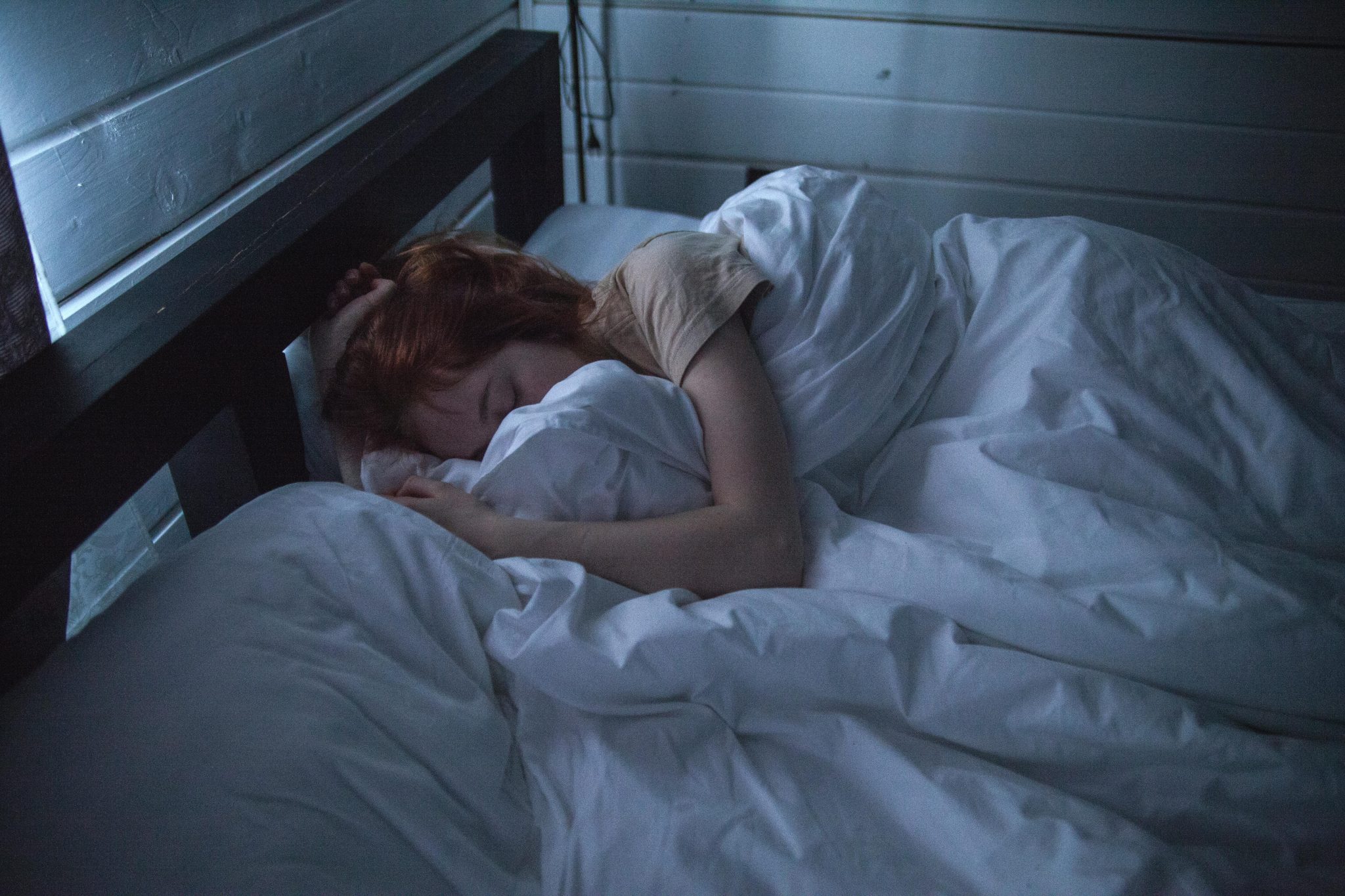 Cientistas revelam o que acontece com seu corpo se você dorme menos de 6 horas por noite
