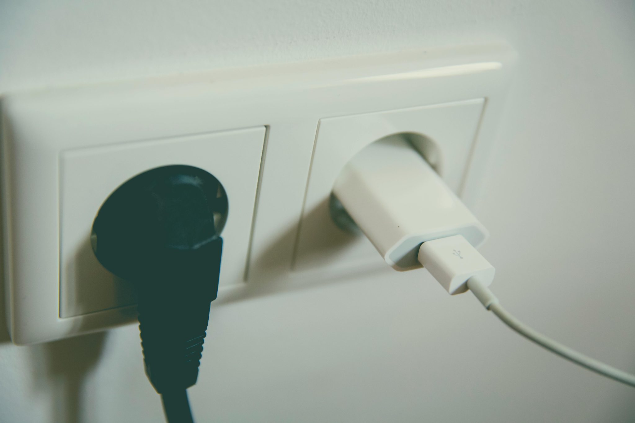 O eletrodoméstico que mais consome energia e que deve sempre ser desligado da tomada
