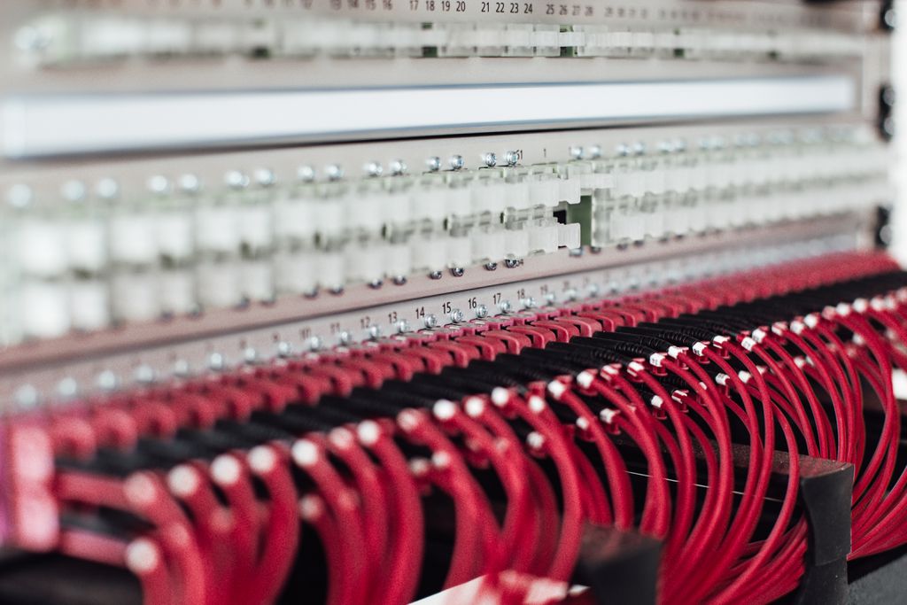 O vazamento de dados ocorreu por conta de três servidores mal configurados, afetando usuários de três continentes (Imagem: Lars Kienle/Unsplash)
