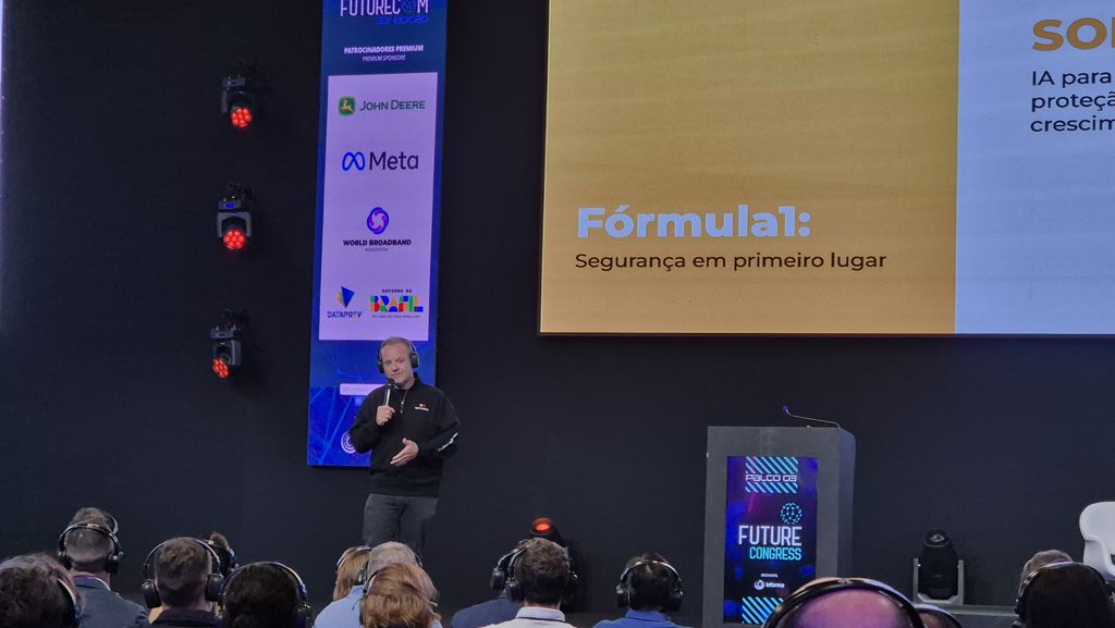 Rubens Barrichello Futurecom 2025