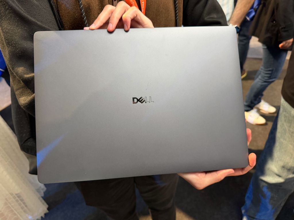 Dell Pro Max 16