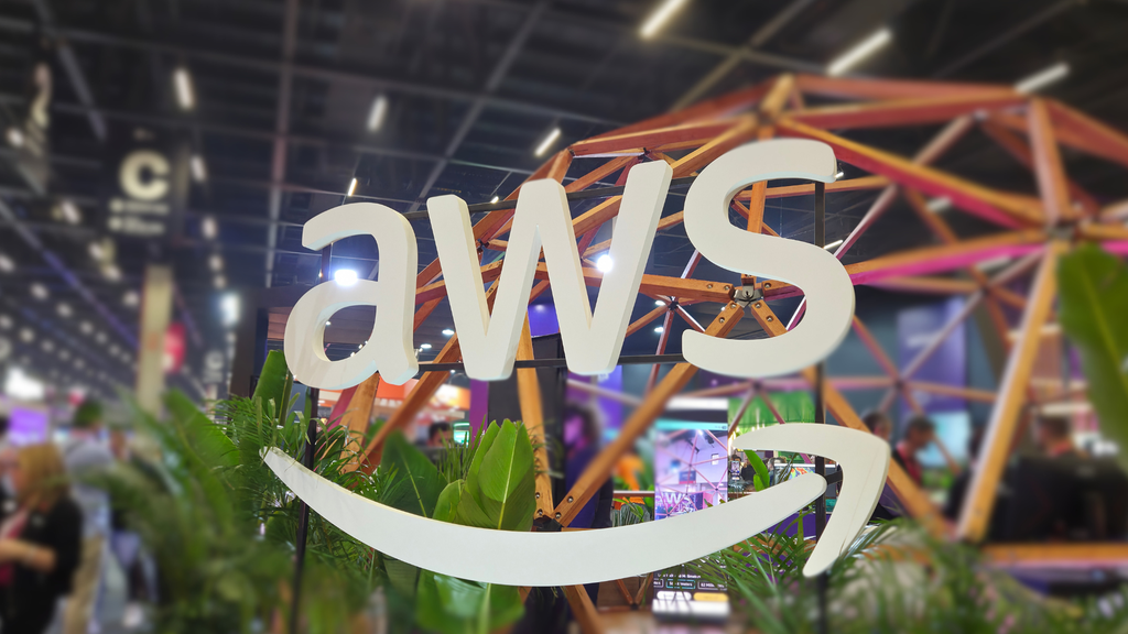 AWS logo