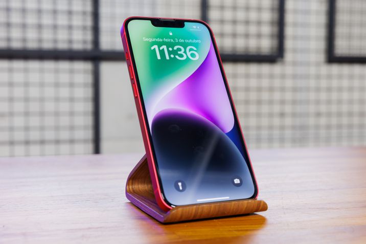 Apple iPhone 14