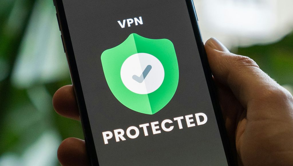 VPNs de celular são portas perigosas para invasores: mesmo as legítimas podem ter problemas de privacidade e acesso a permissões exageradas no aparelho (Imagem: Privecstasy/Unsplash)