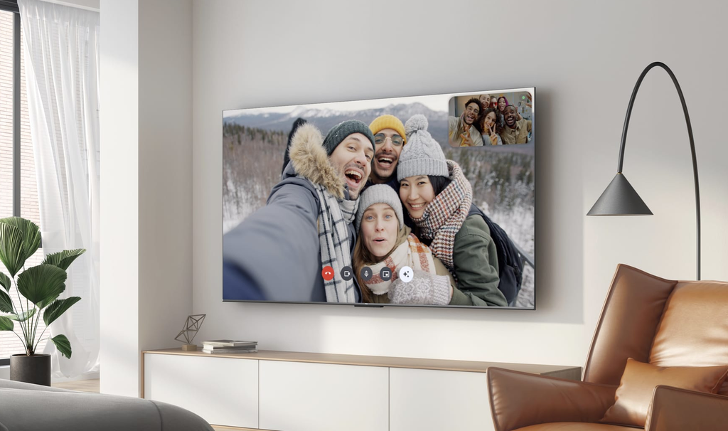 TCL C755