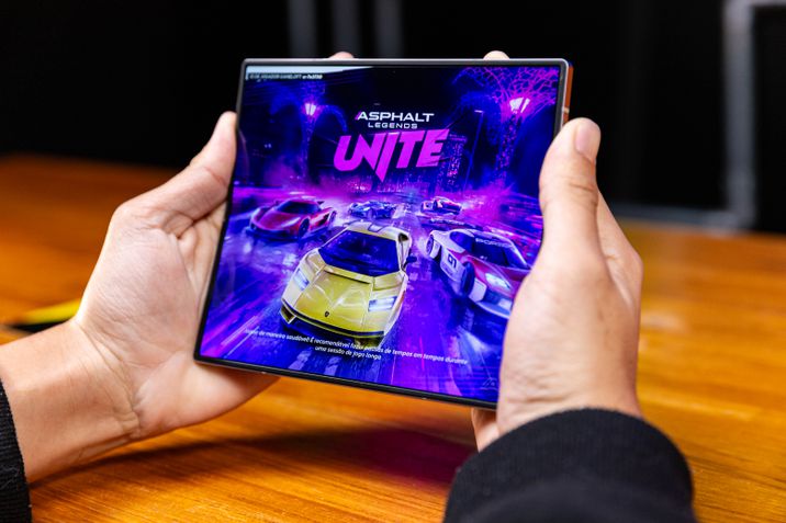 Galaxy Z Fold 6