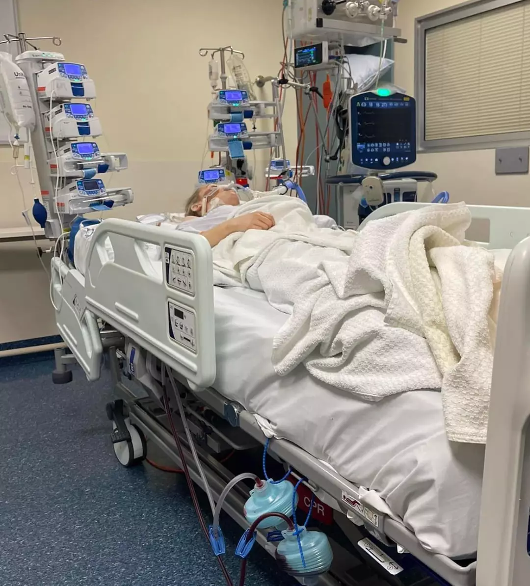 Ela sofre com isso pela maior parte da vida (Instagram/@annaliese_holland)