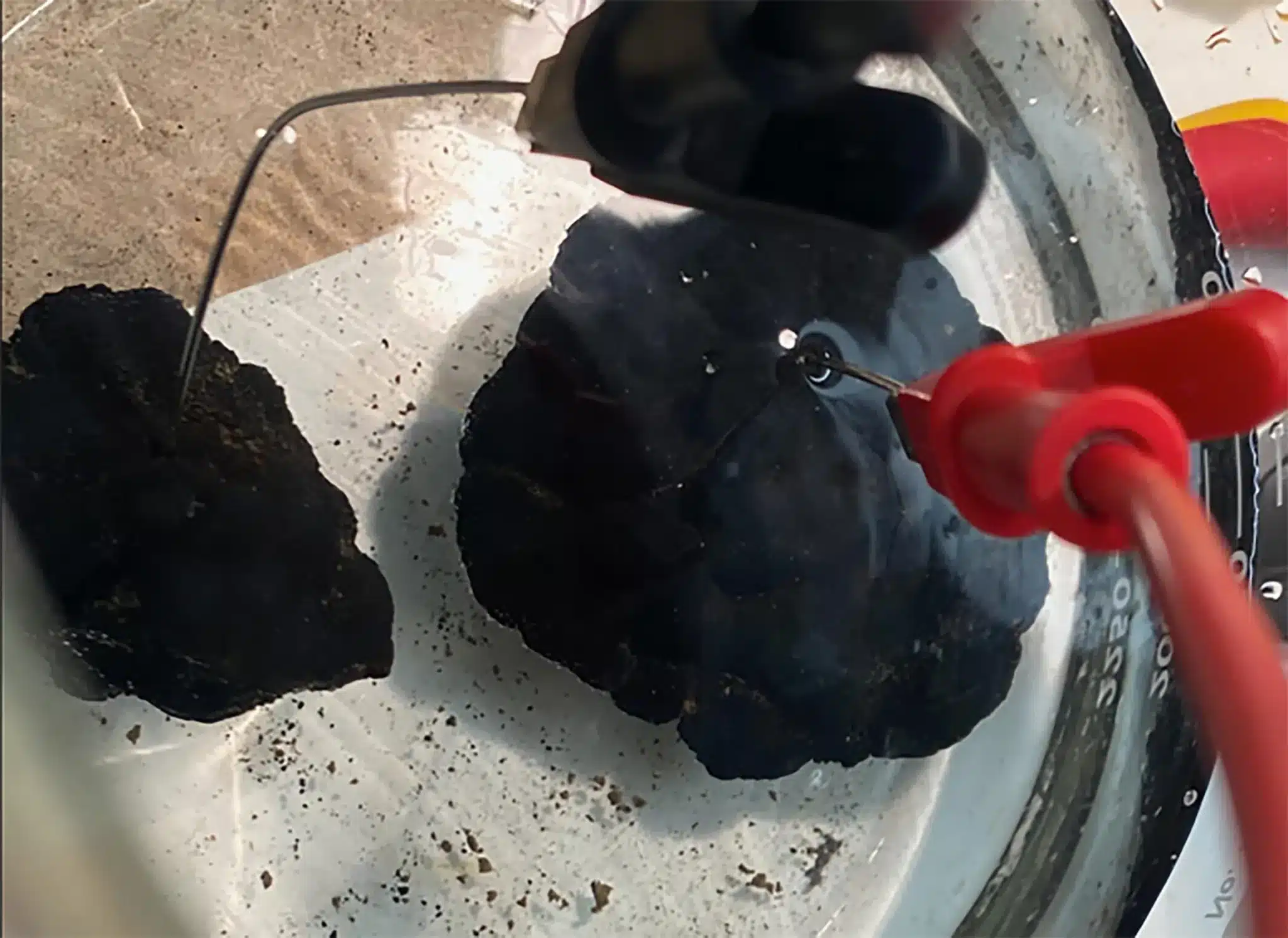 Os cientistas finalmente encontraram o misterioso "oxigênio escuro", que está se formando a 4.000 metros de profundidade no oceano