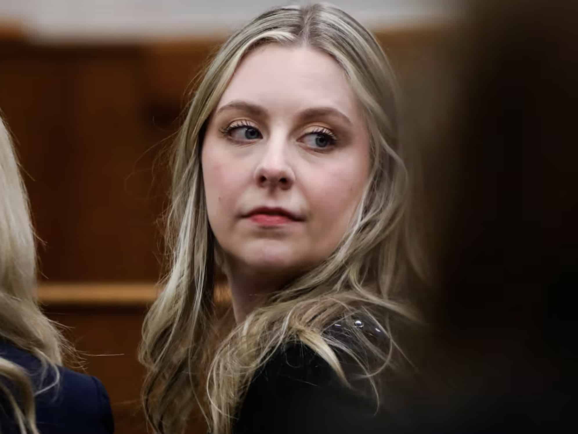 Professora ganha processo de $ 10 milhões após ser baleada por uma criança de 6 anos na escola