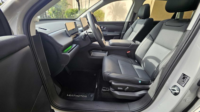 Leapmotor C10 (Apresentação e Preview)