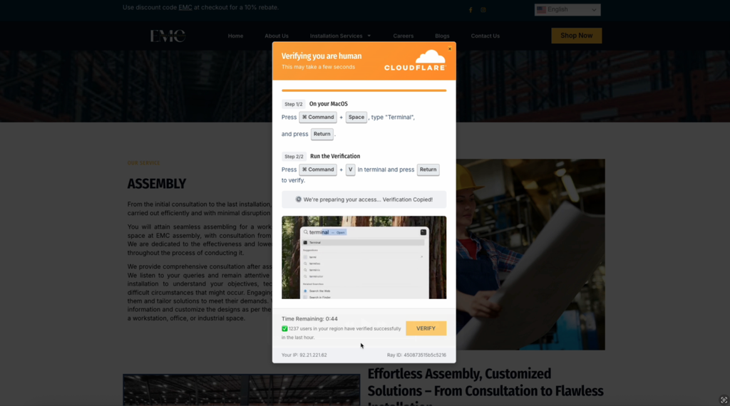 O ataque ClickFix, que entrega supostas soluções de problemas, utiliza várias táticas para enganar os usuários, até mesmo vídeos de guia (Imagem: Push Security/Divulgação)