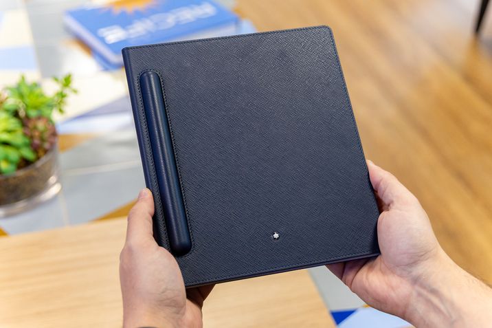 Montblanc Digital Paper (Mystic Black) + Capa de Couro Azul