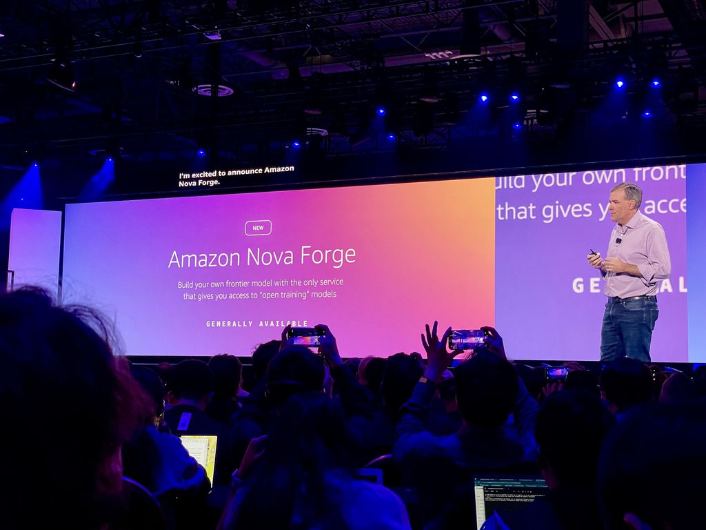 Nova Forge ajuda a criar modelos de IA customizados (Imagem: Bruno De Blasi/Canaltech)