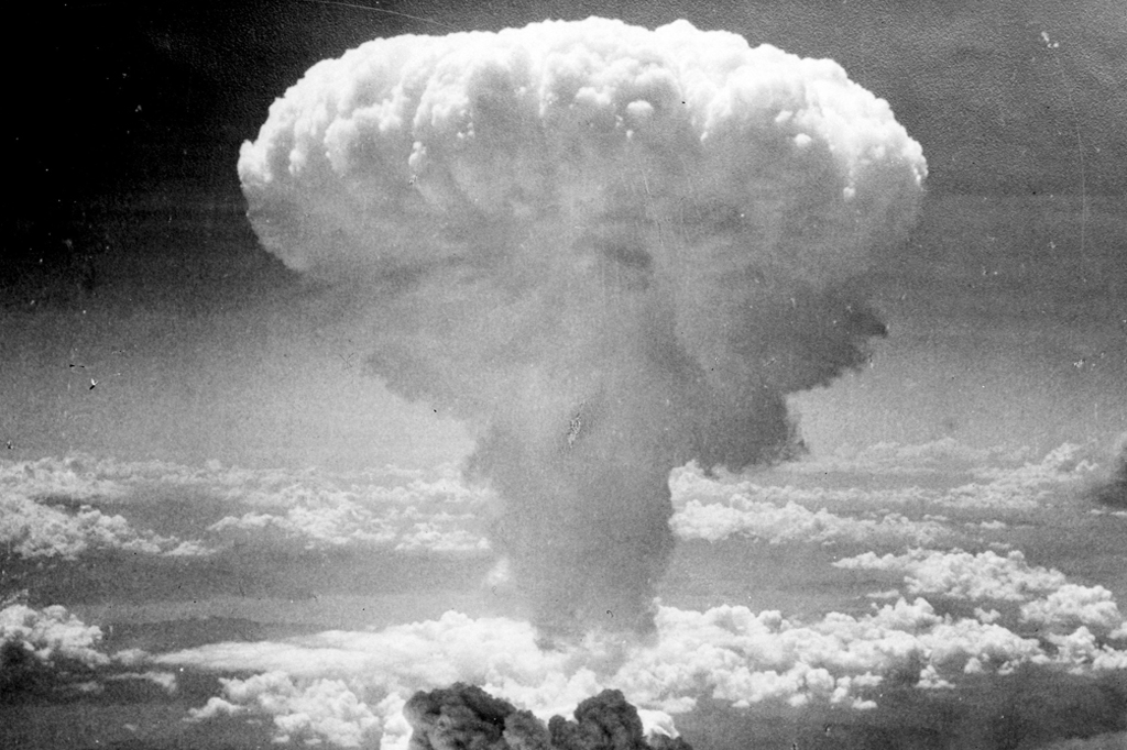 Imagem da explosão da bomba atômica em Hiroshima, em 1945, no Japão.