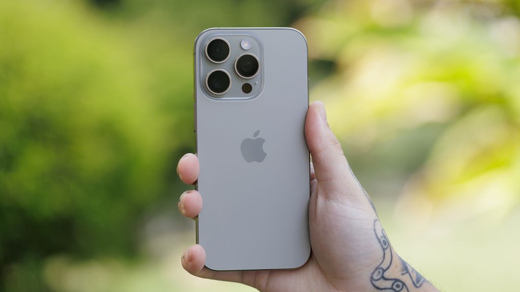 iPhone 16 Pro