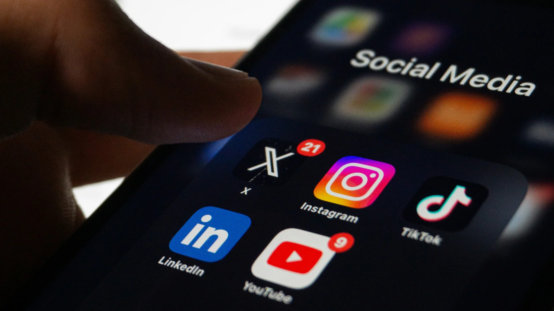 Editar informações da imagem apps de redes sociais no celular
