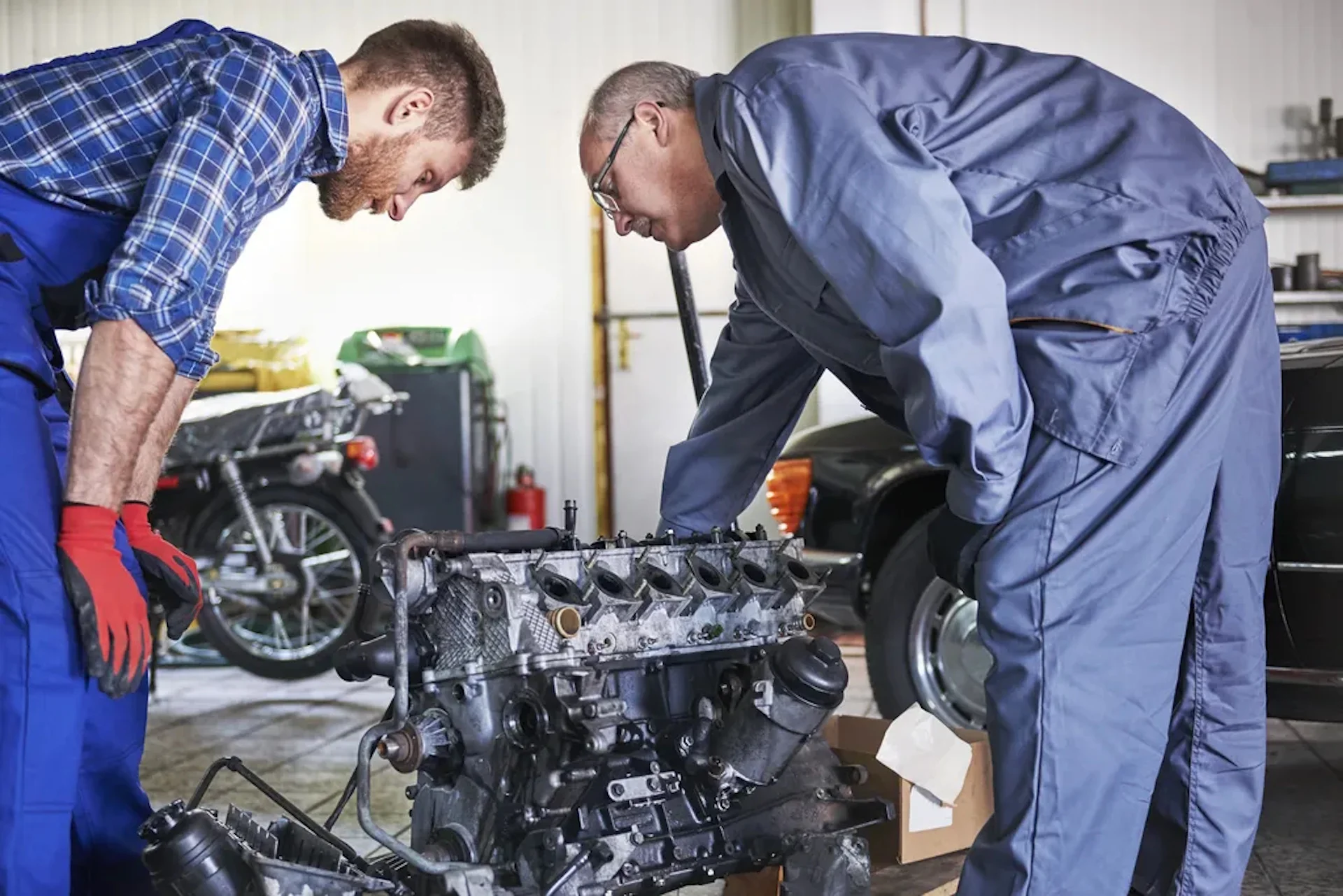 Editar informações da imagem oficina carro motor carro mecânica