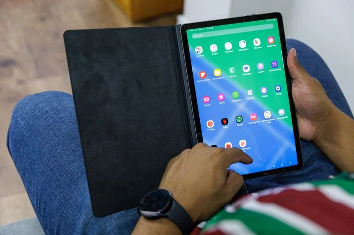 Editar informações da imagem Galaxy Tab S9 FE