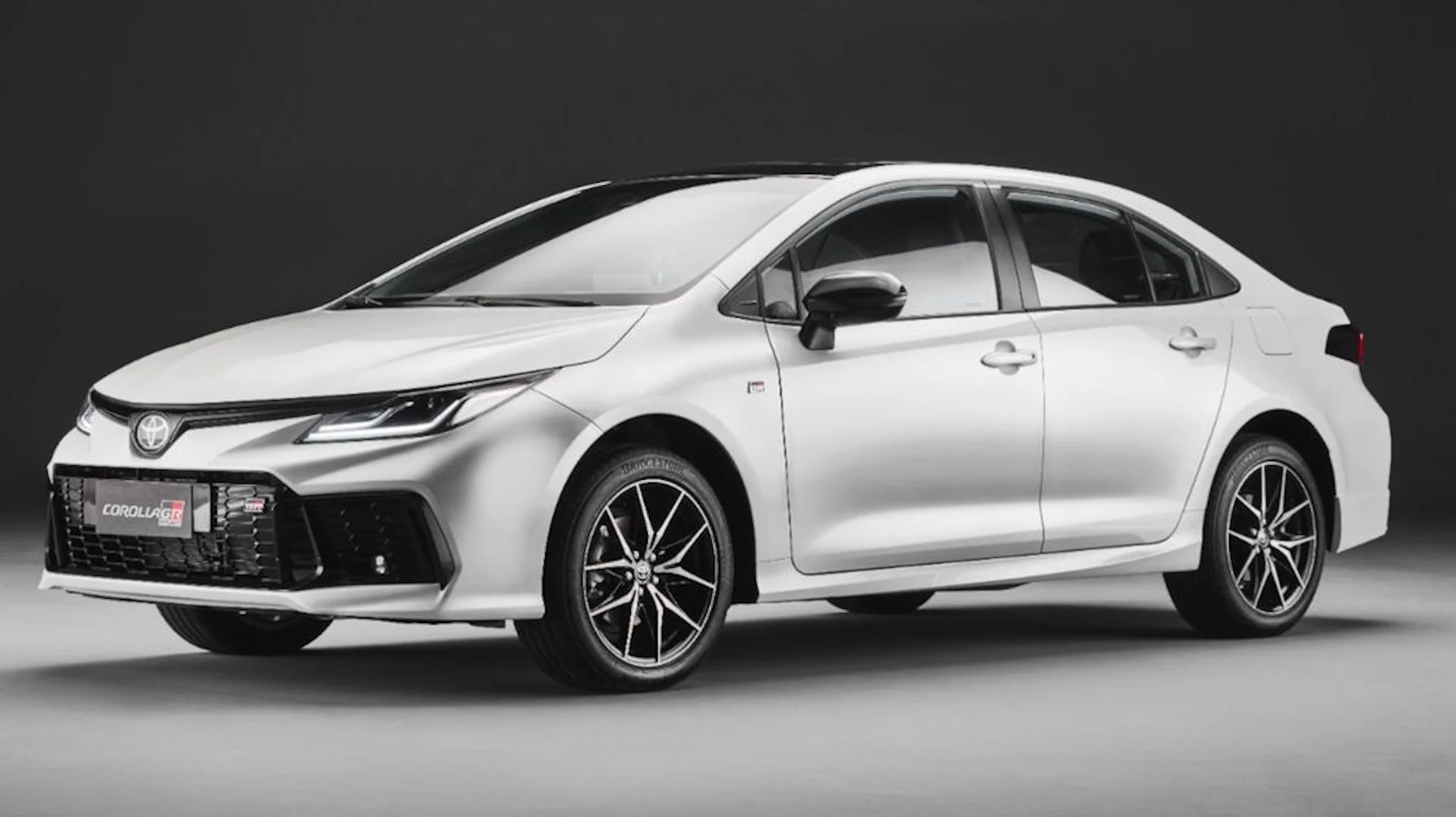 Editar informações da imagem Toyota Corolla