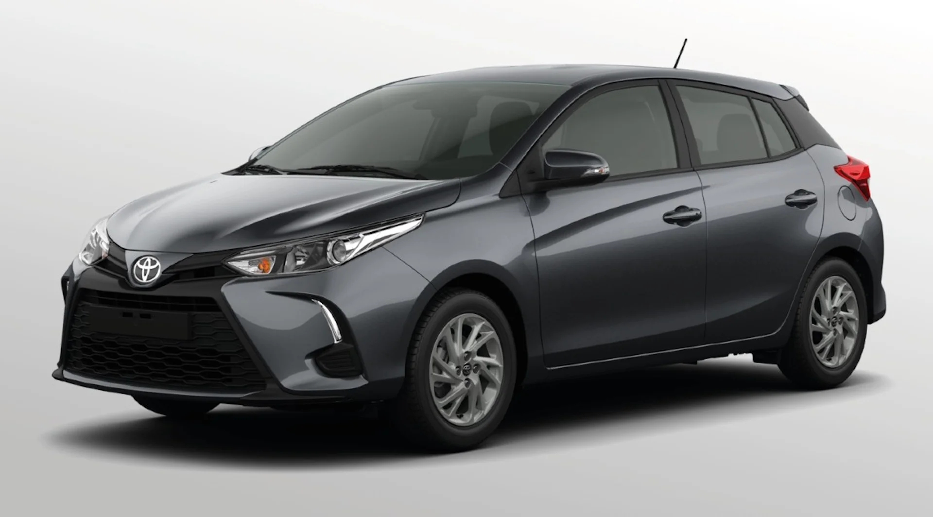 Editar informações da imagem Toyota Yaris