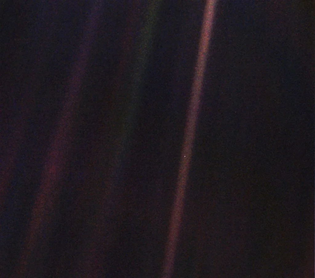 Editar informações da imagem terra pela voyager 1